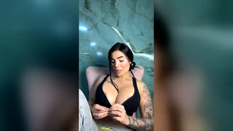 SARA    online show from December 5, 5:09 pm