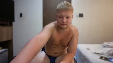 Snapshot of sexual_sbotage chatting on July 26, 4:14 pm Max Leman online show from July 26, 4:14 pm