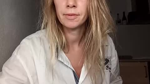 Verona online show from June 4, 3:23 am