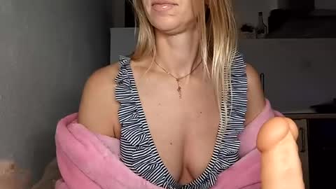 Verona online show from June 17, 2:36 am