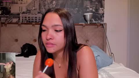 Andrea online show from June 28, 4:35 pm