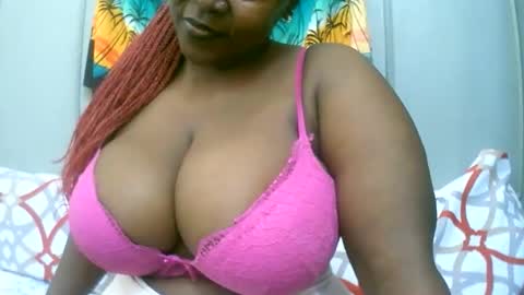 sexxi_ebony online show from January 18, 6:17 am