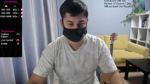 Tommy online show from November 3, 8:15 am