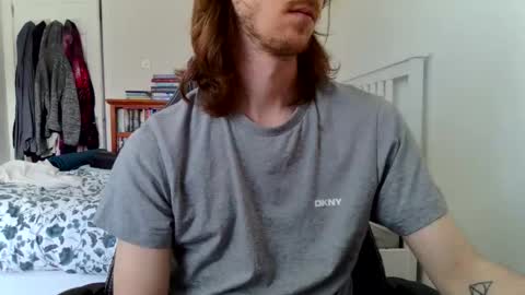 Snapshot of sexxxy_adam chatting on April 27, 9:18 am Adam online show from April 27, 9:18 am
