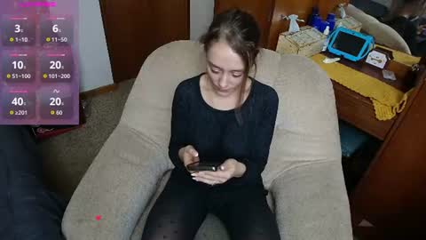 Snapshot of sexxxycrystali chatting on June 26, 2:43 pm sexxxycrystali online show from June 26, 2:43 pm