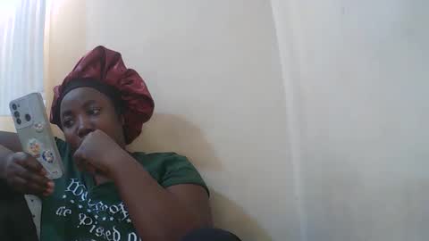 Snapshot of sexxy_bree chatting on September 18, 10:06 am sexxy_bree online show from September 18, 10:06 am