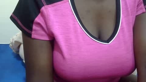 sexxy_maya1 online show from October 12, 9:52 am