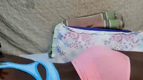 sexxy_maya1 online show from June 7, 8:29 am