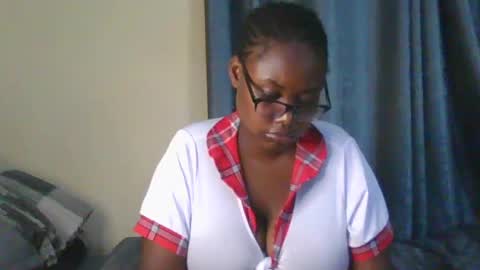 Snapshot of sexxy_mish chatting on July 23, 5:05 am sexxy_mish online show from July 23, 5:05 am
