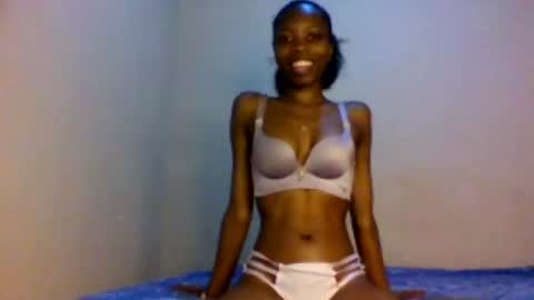 Snapshot of sexxy_natasha19 chatting on June 19, 12:26 am sexxy_natasha19 online show from June 19, 12:26 am