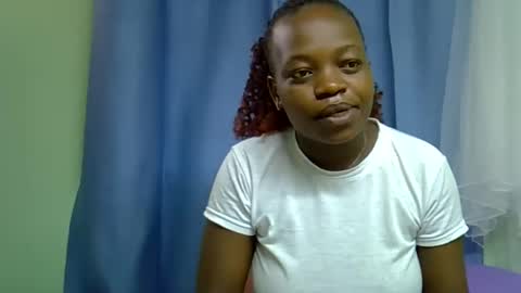 African Queen online show from March 26, 6:19 am
