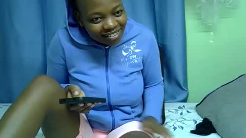 African Queen online show from April 27, 5:00 pm