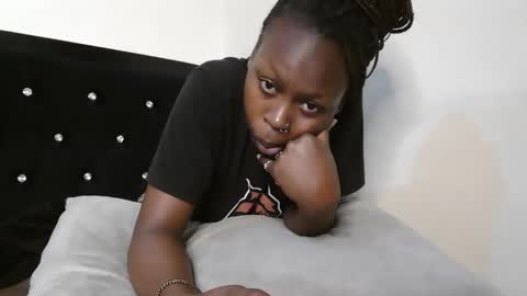 ivy online show from November 28, 11:07 pm