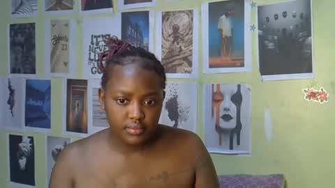 Snapshot of sexxykaree chatting on April 19, 12:04 pm sexxykaree online show from April 19, 12:04 pm