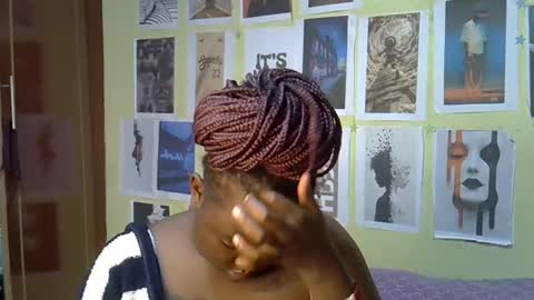Snapshot of sexxykaree chatting on April 26, 9:01 pm sexxykaree online show from April 26, 9:01 pm
