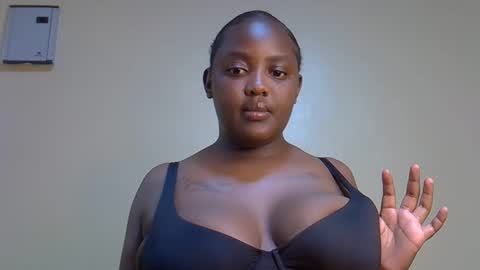 Snapshot of sexxykaree chatting on May 5, 8:50 pm sexxykaree online show from May 5, 8:50 pm