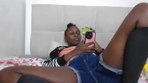 maya online show from December 19, 7:32 pm