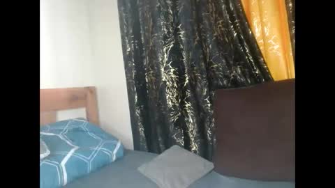 Snapshot of sexxypritty chatting on May 15, 3:19 pm sexxypritty online show from May 15, 3:19 pm