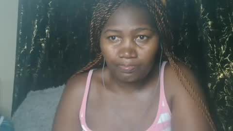 Snapshot of sexxypritty chatting on June 23, 7:23 pm sexxypritty online show from June 23, 7:23 pm