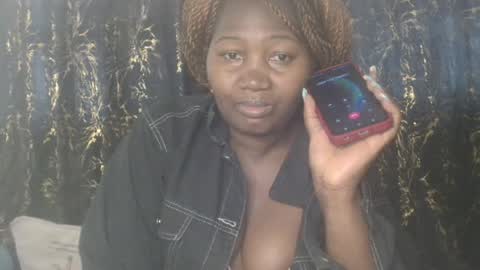 Snapshot of sexxypritty chatting on June 26, 7:35 am sexxypritty online show from June 26, 7:35 am