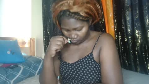 Snapshot of sexxypritty chatting on July 1, 11:56 am sexxypritty online show from July 1, 11:56 am