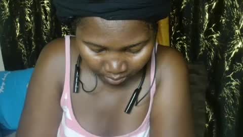 Snapshot of sexxypritty chatting on July 28, 5:45 pm sexxypritty online show from July 28, 5:45 pm