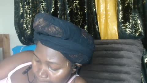 Snapshot of sexxypritty chatting on July 28, 8:52 pm sexxypritty online show from July 28, 8:52 pm