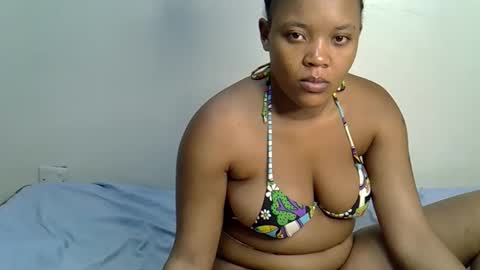 sexxythea_ online show from October 9, 8:07 pm