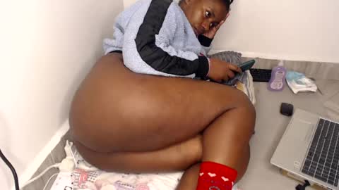Snapshot of sexxywider_ebony chatting on July 30, 7:40 am sexxywide ebony online show from July 30, 7:40 am