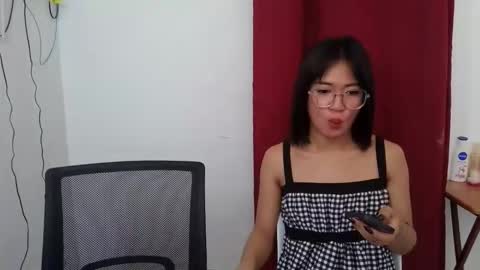 Snapshot of sexxyyesladyboyxxxx chatting on May 8, 3:01 am sexxyyesladyboyxxxx online show from May 8, 3:01 am