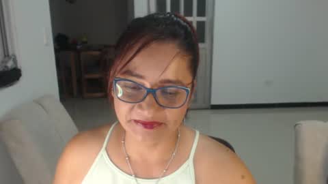 Snapshot of sexy_ambarr chatting on July 25, 5:27 am Ambar online show from July 25, 5:27 am