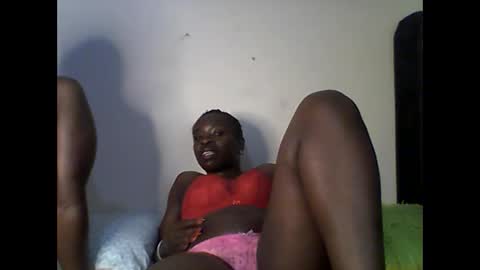 Snapshot of sexy_annbel chatting on May 9, 11:10 pm Ann online show from May 9, 11:10 pm