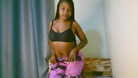 Ariana online show from December 14, 7:18 pm