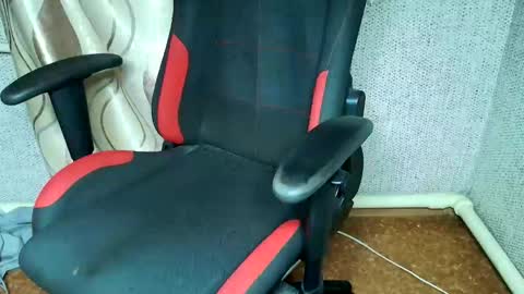 Jessica  Face only in pvt or in snapchat Dont ask more.... online show from October 10, 7:35 pm