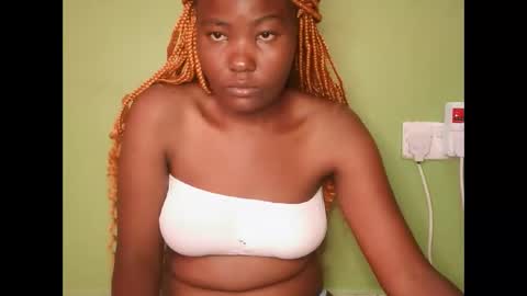 sexy_banice online show from February 3, 6:22 am