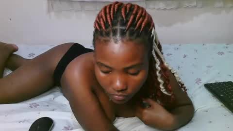 Snapshot of sexy_banice chatting on August 5, 5:49 pm sexy_banice online show from August 5, 5:49 pm