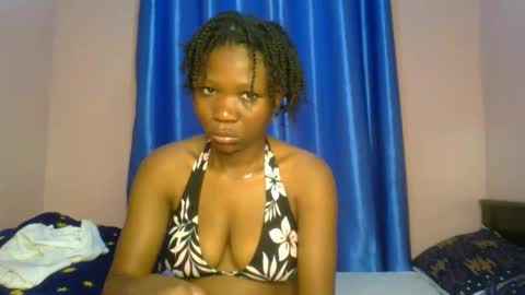 Snapshot of sexy_bellah1 chatting on May 1, 12:32 pm bellah online show from May 1, 12:32 pm
