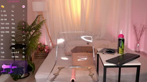 Snapshot of sexy_blonde_doll chatting on June 1, 12:45 am Lina online show from June 1, 12:45 am