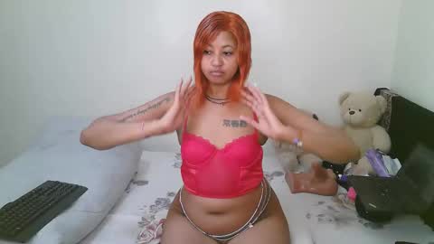 sexy_bluegirl online show from February 16, 11:12 pm