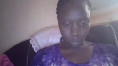 Snapshot of sexy_butty01 chatting on October 27, 6:28 am sexy_butty01 online show from October 27, 6:28 am