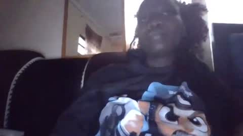 Snapshot of sexy_butty01 chatting on November 19, 12:05 pm sexy_butty01 online show from November 19, 12:05 pm