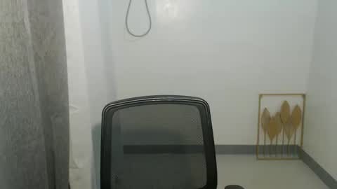 sexy_candy69x online show from October 1, 8:53 am