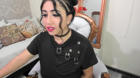  C R I S T A L  online show from January 6, 9:41 am