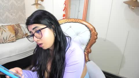  C R I S T A L  online show from January 25, 8:10 am