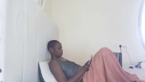Snapshot of sexy_cutejoy chatting on May 31, 10:00 pm Joy online show from May 31, 10:00 pm