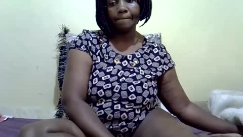 Snapshot of sexy_dee1 chatting on July 13, 10:07 am Sweet Dee online show from July 13, 10:07 am