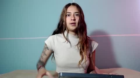 Snapshot of sexy_foxx_ chatting on March 8, 1:15 pm Antonella online show from March 8, 1:15 pm