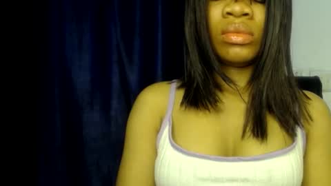 Snapshot of sexy_goddess_pet chatting on July 12, 1:13 pm Ella online show from July 12, 1:13 pm