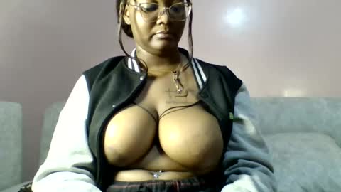 sexy_helle online show from June 15, 2:03 am