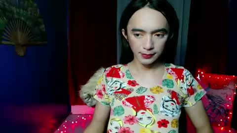 Snapshot of sexy_hot_asian1433 chatting on November 26, 6:14 am jasmin online show from November 26, 6:14 am